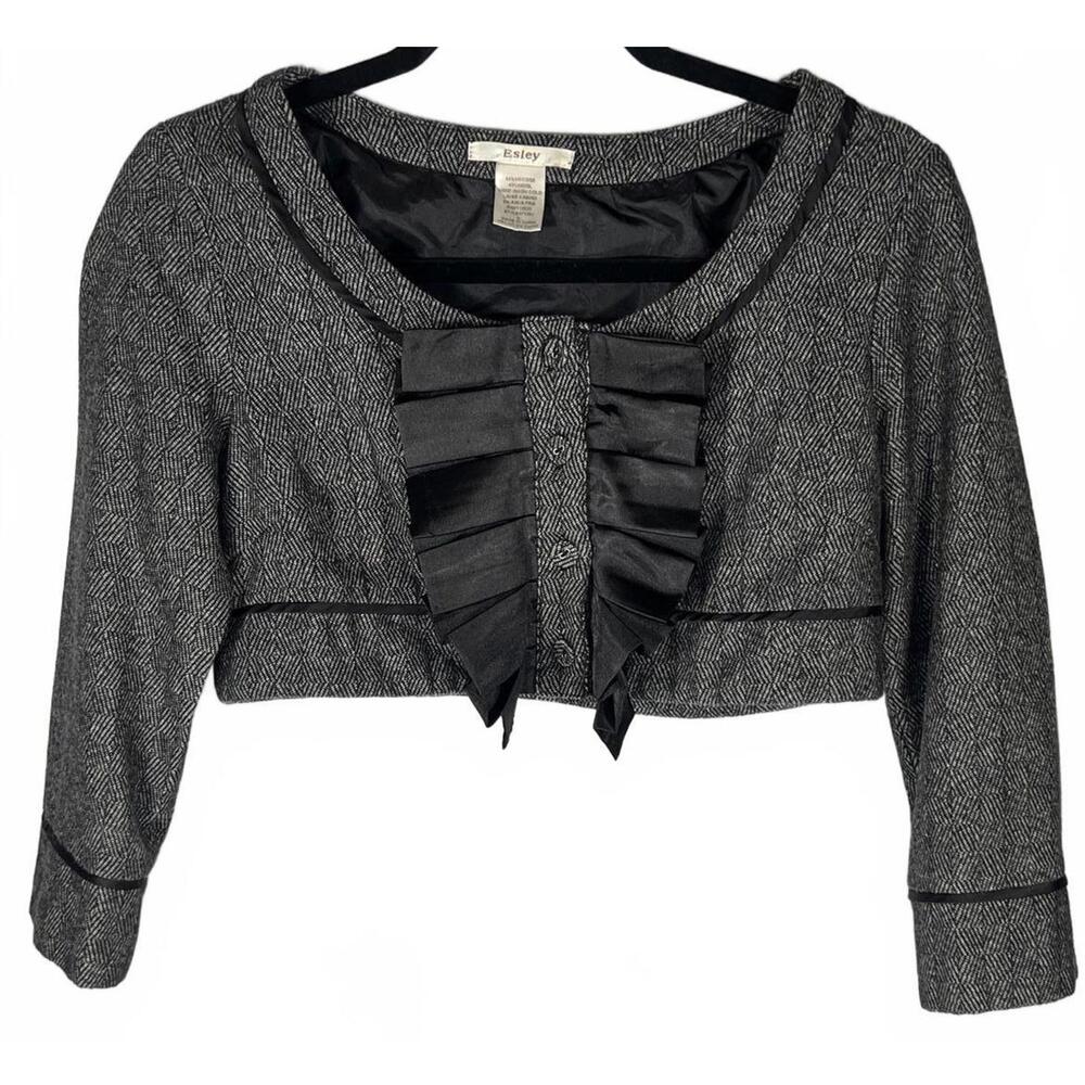 Vintage 2010s Esley Wool Blend Cropped Tweed Jacket Ruffle Front Open Blazer S
